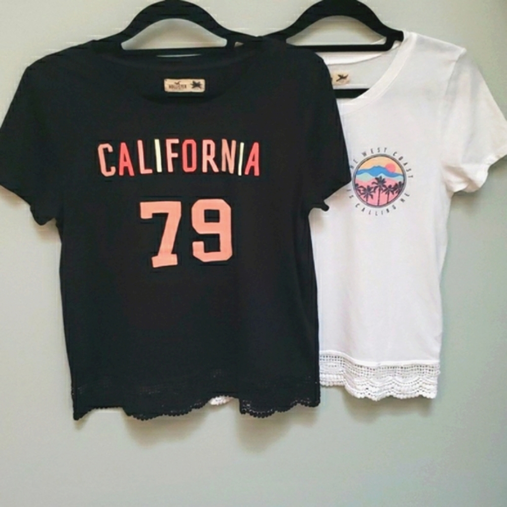 2 Vtg NWOT Hollister Crop Graphic T-shirts Crochet Lace Trim Size S